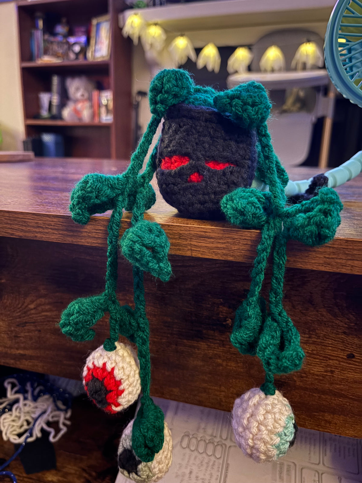 Hanging Skull Plant